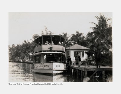 Tour Boat Dixie at Coppinger